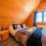Widokowe Wooden Luxury With Private Jacuzzi Σαλέ Zab