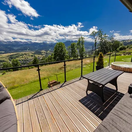 Dağ evi Domki Widokowe Wooden Pod Gubalowka Z Jacuzzi *